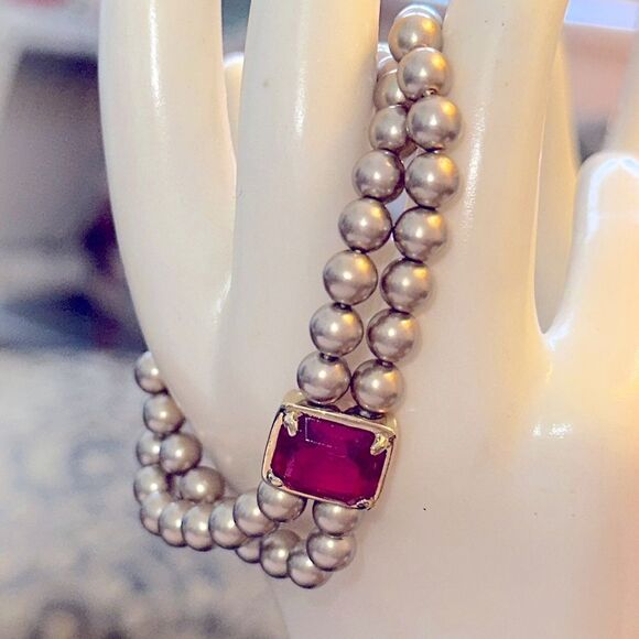 Gold faux pearl double strand bracelet with red ruby square stone - Picture 1 of 4